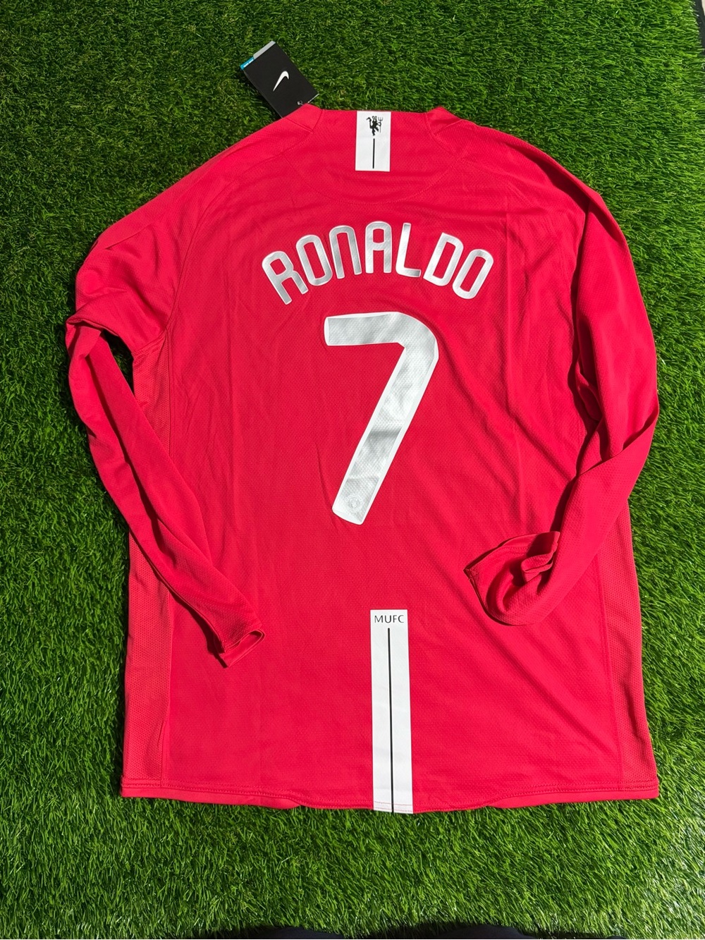 Nike Manchester United Retro Home Jersey
Ronaldo 7